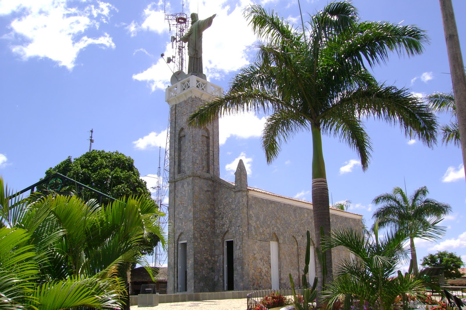 Leia mais sobre o artigo Igreja do Céu